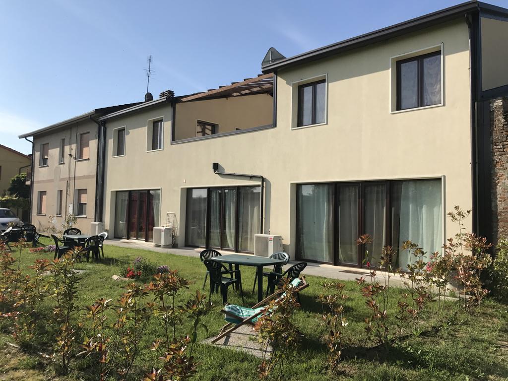 Valle Chiara Ostellato Bagian luar foto